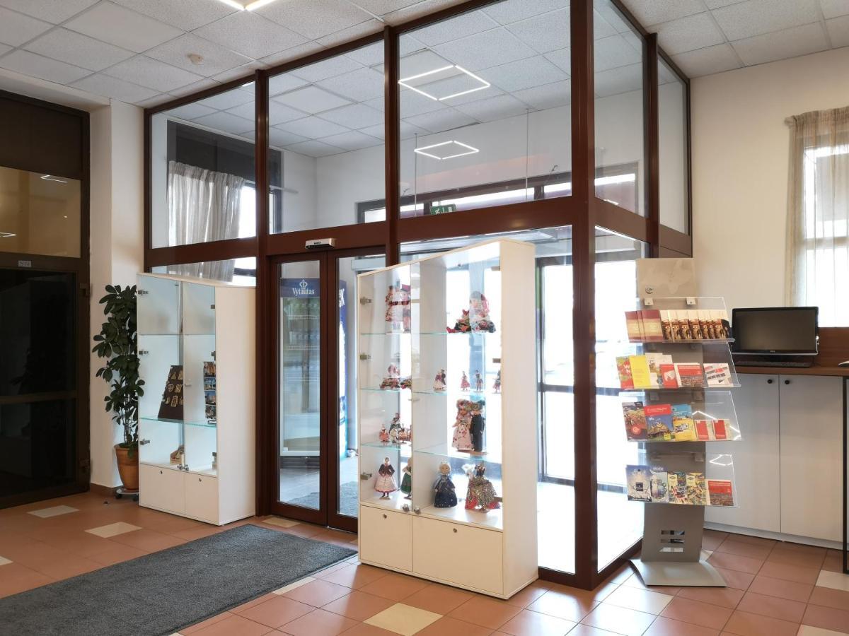 Pan Tadeusz Hotel Вилнюс Екстериор снимка