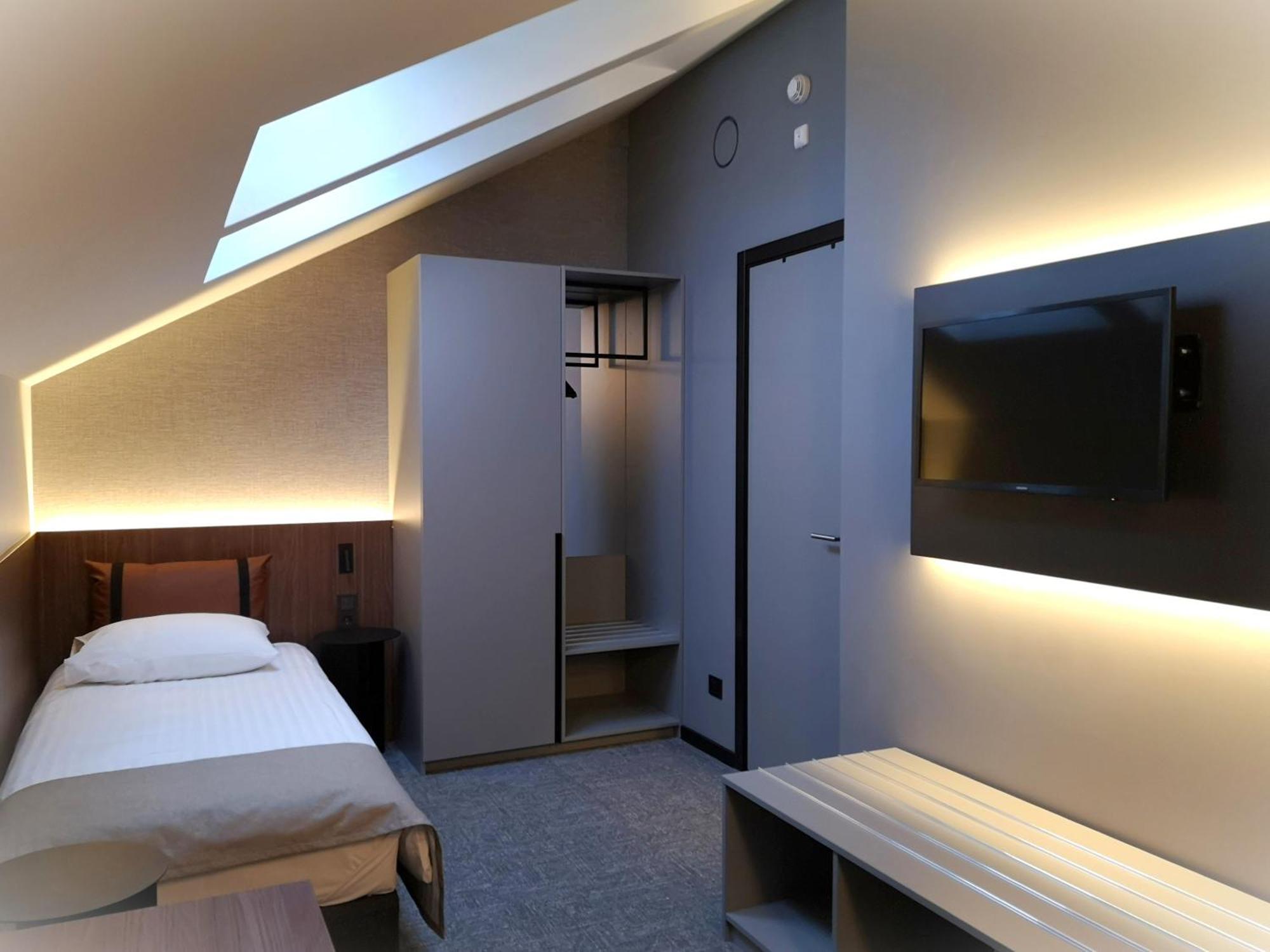 Pan Tadeusz Hotel Вилнюс Екстериор снимка