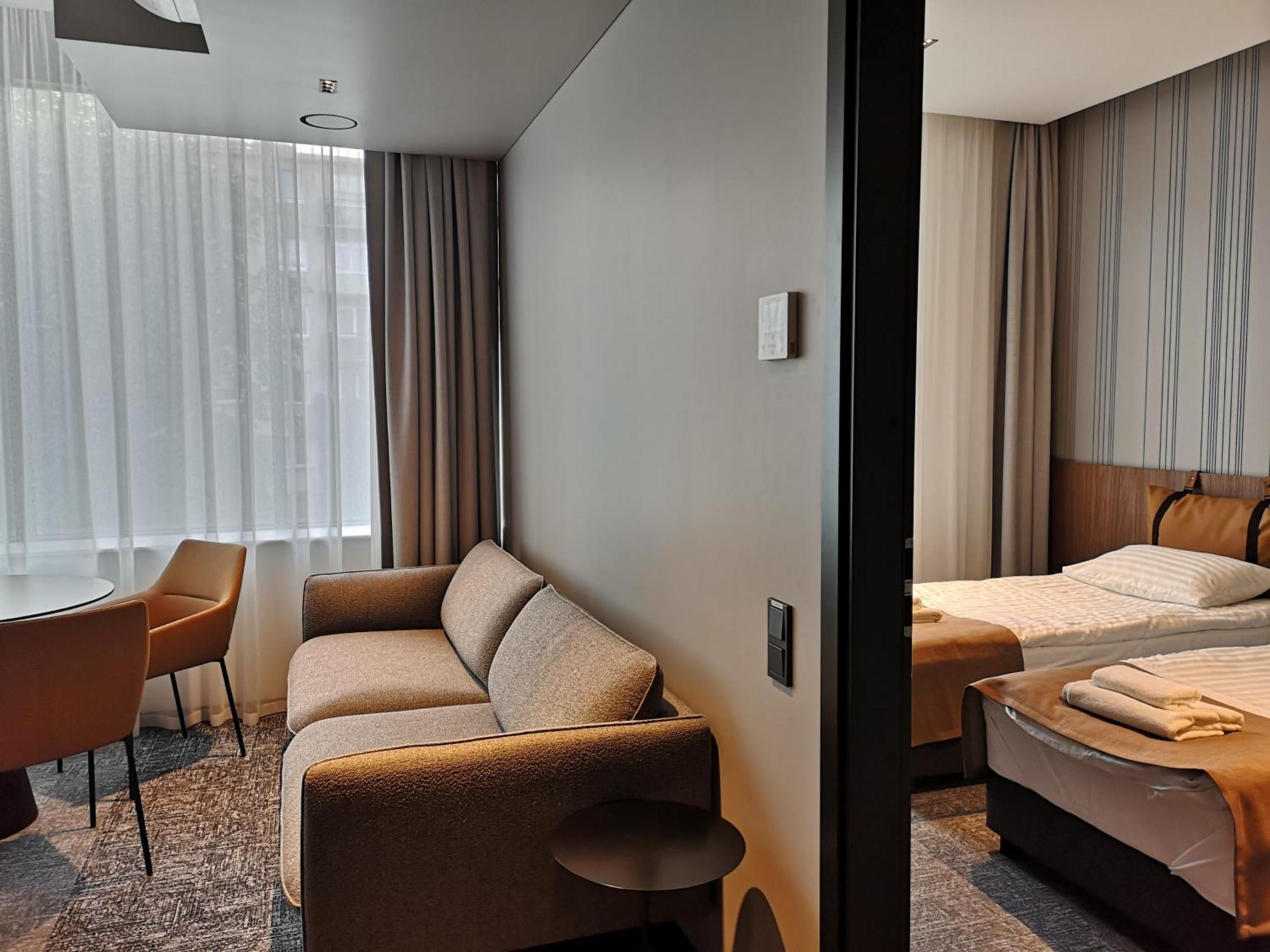 Pan Tadeusz Hotel Вилнюс Екстериор снимка